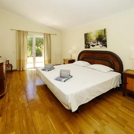 Villa Pinheiro Albufeira