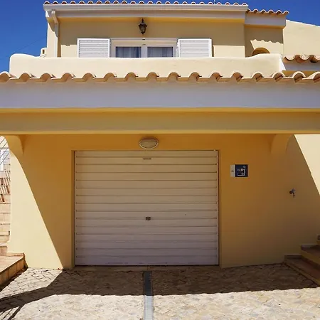Villa Pinheiro *
