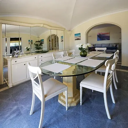 Pinheiro Villa *