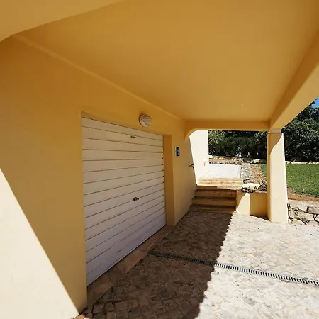 Pinheiro فيلة *
